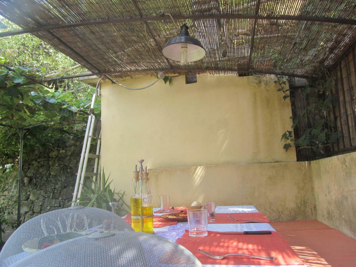 La Felice Casa Di Nonno Battistino Apartamento Apricale Exterior foto